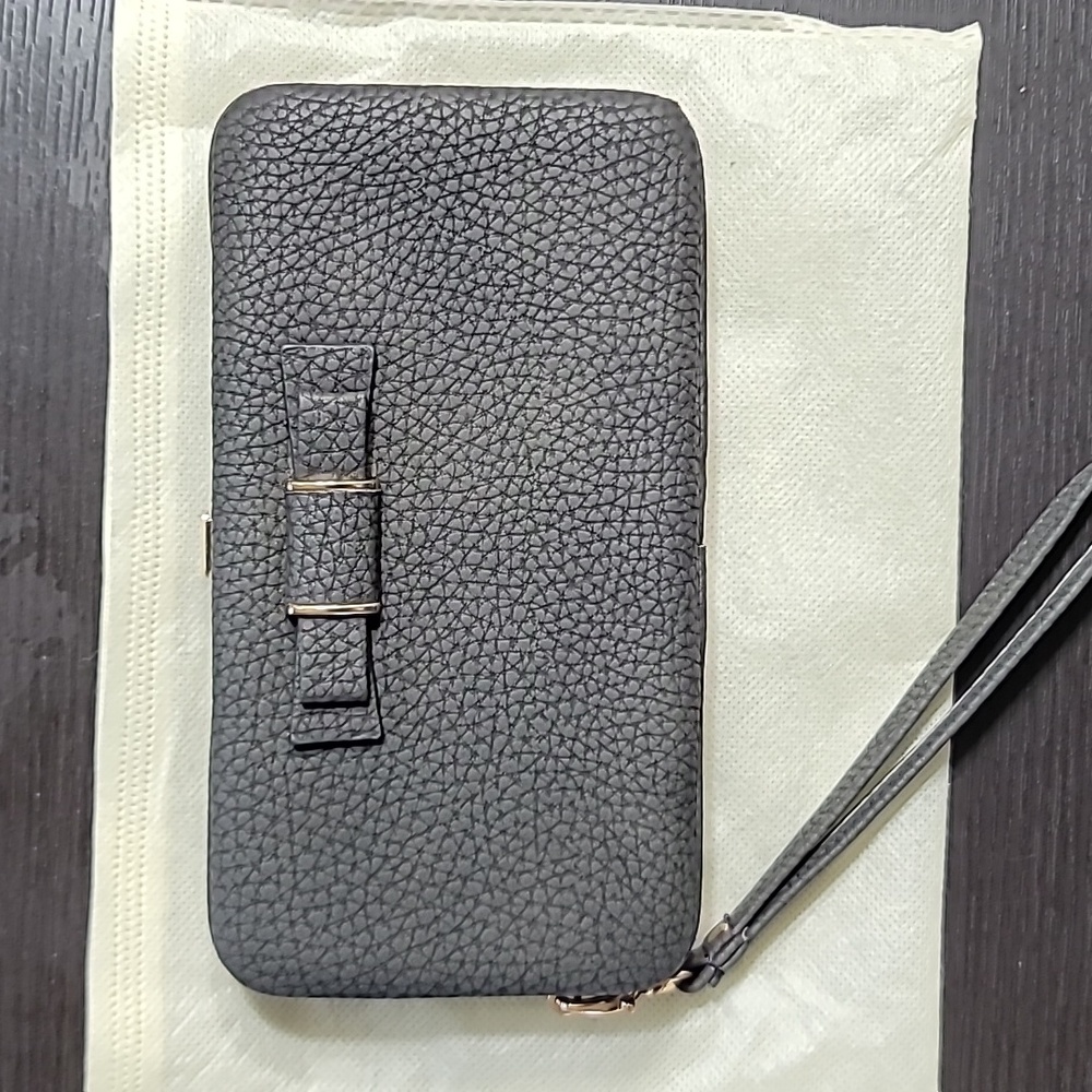New black pebbled leather smartphone wallet